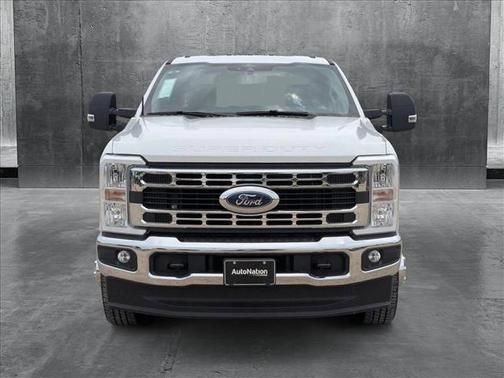 2025 Ford F-350 XLT