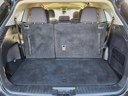Midnight Black Metallic 2025 Toyota Highlander LE