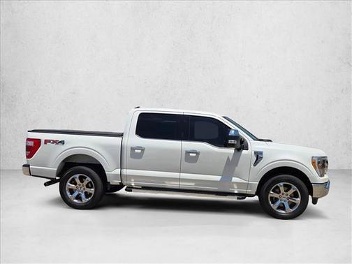Star White Metallic Tri-Coat 2022 Ford F-150 Lariat