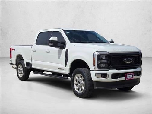 Star White Metallic Tri-Coat 2023 Ford F-250 Lariat