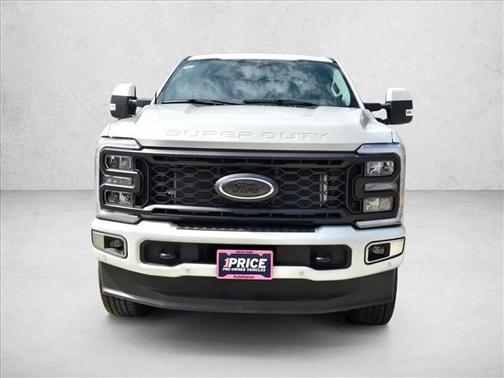 Star White Metallic Tri-Coat 2023 Ford F-250 Lariat