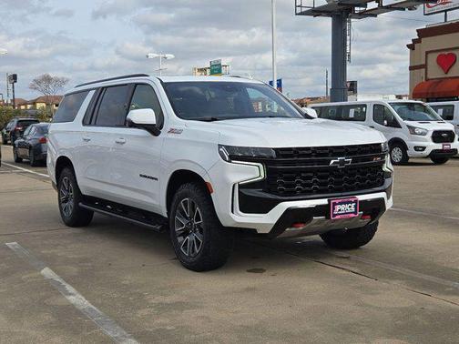 2023 Chevrolet Suburban 4WD Z71