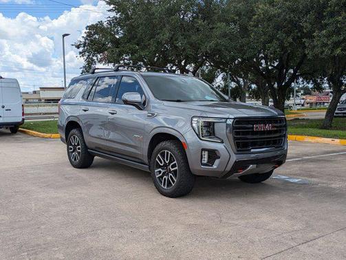 2022 GMC Yukon 4WD AT4