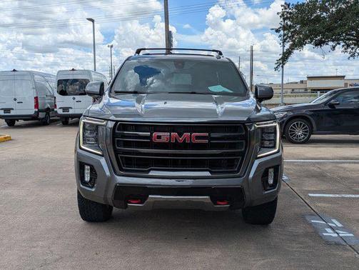 2022 GMC Yukon 4WD AT4