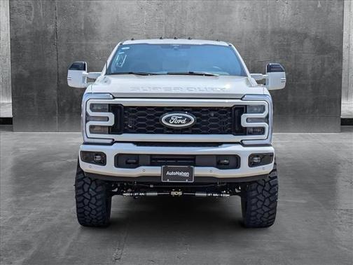 2025 Ford F-350 Platinum