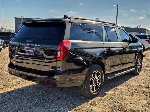 2026 Ford Expedition Max Active 4x2