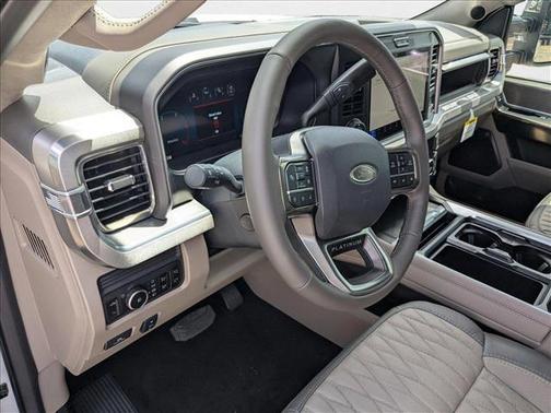 2025 Ford F-250 Platinum
