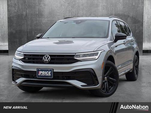 2024 Volkswagen Tiguan 2.0T SE R-Line Black