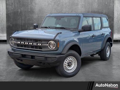 2025 Ford Bronco Base 4 Door 4x4