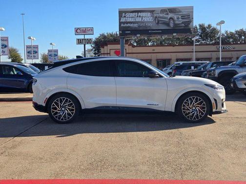 2022 Ford Mustang Mach-E GT