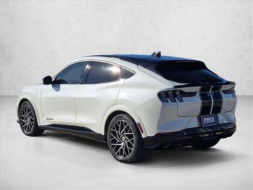 2022 Ford Mustang Mach-E GT