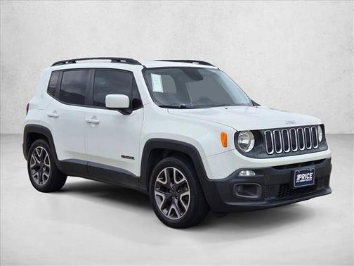 Alpine White 2017 Jeep Renegade Latitude