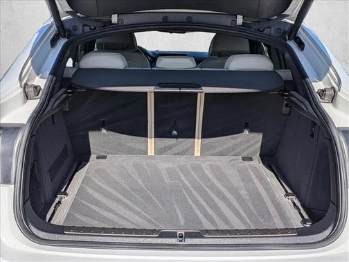 2019 BMW X6 xDrive50i