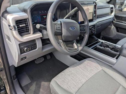 2025 Ford F-250 XLT