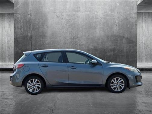 2013 Mazda Mazda3 i Touring