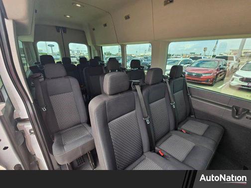 2022 Ford Transit-350 XL