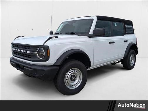 2025 Ford Bronco Base 4 Door 4x4