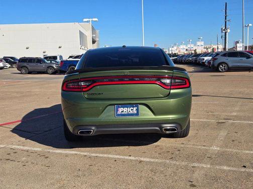 2020 Dodge Charger SXT