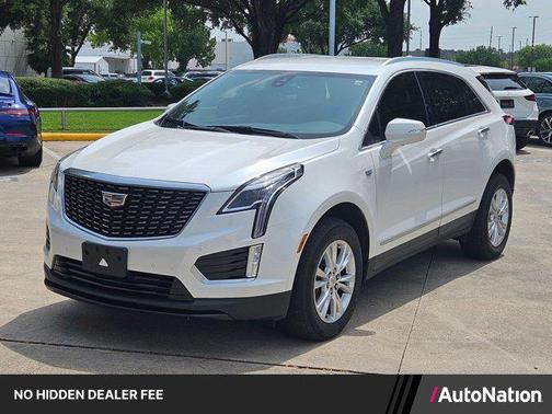 Crystal White Tricoat 2022 Cadillac XT5 Luxury
