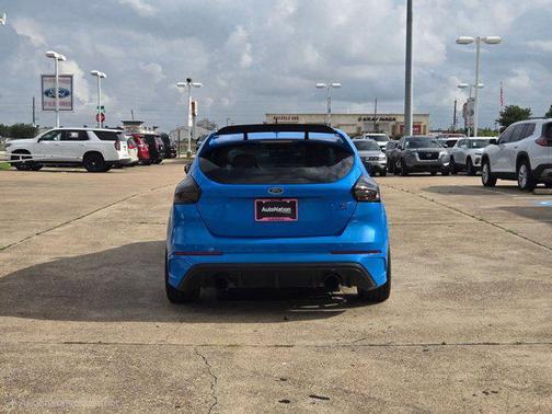 Nitrous Blue Quad-Coat 2017 Ford Focus RS Base