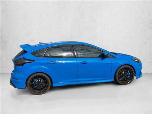 Nitrous Blue Quad-Coat 2017 Ford Focus RS Base