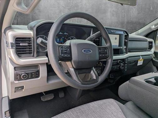 2025 Ford F-350 XLT