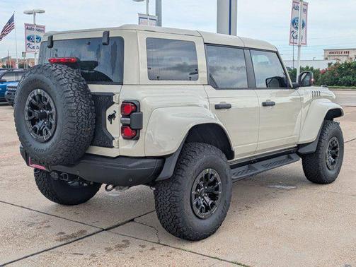 2025 Ford Bronco Raptor