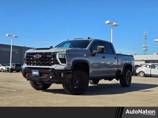 2024 Chevrolet Silverado 2500 4WD Crew Cab Standard Bed ZR2