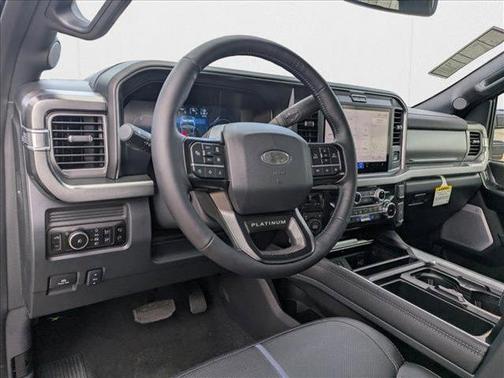 2025 Ford F-250 Platinum