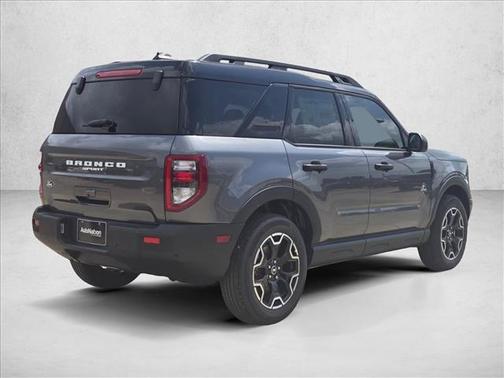 Carbonized Gray Metallic 2026 Ford Bronco Sport Outer Banks