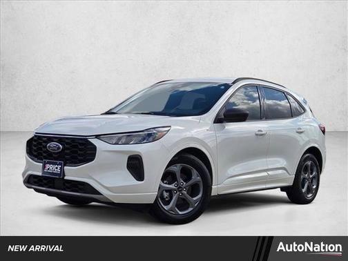 Star White Metallic Tri-Coat 2023 Ford Escape ST-Line