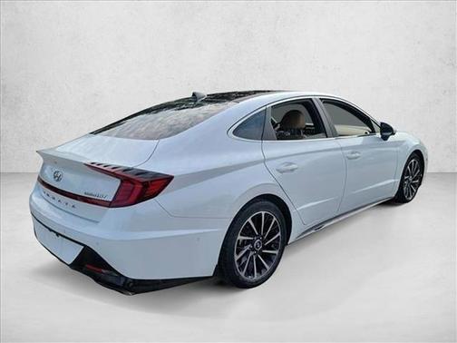 2021 Hyundai SONATA Limited
