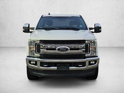 Oxford White 2019 Ford F-250 XLT
