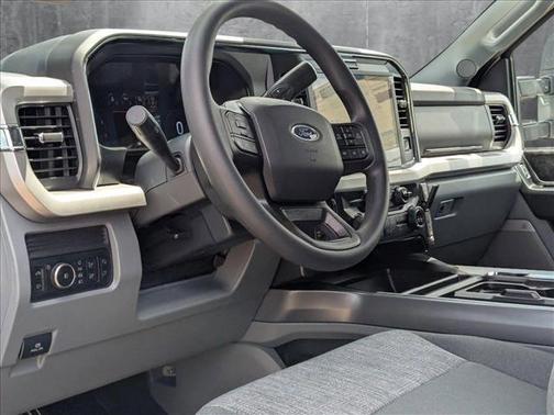 2025 Ford F-250 XLT