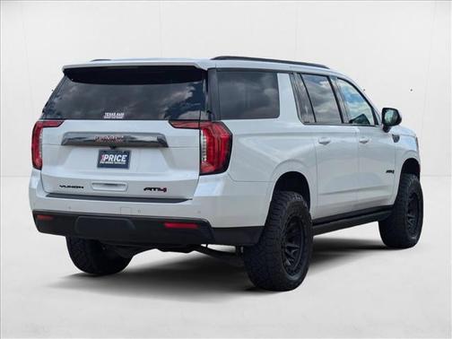 2023 GMC Yukon XL 4WD AT4