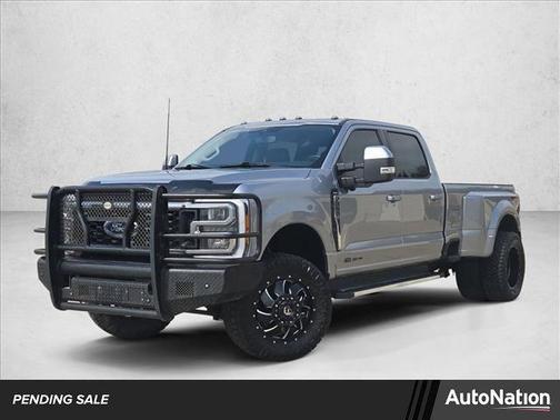 2023 Ford F-350 Lariat