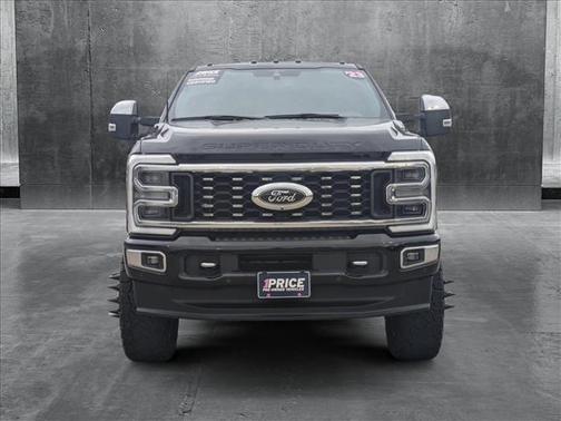 2023 Ford F-350 Platinum