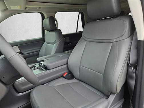 2026 Ford Expedition Max Active 4x2