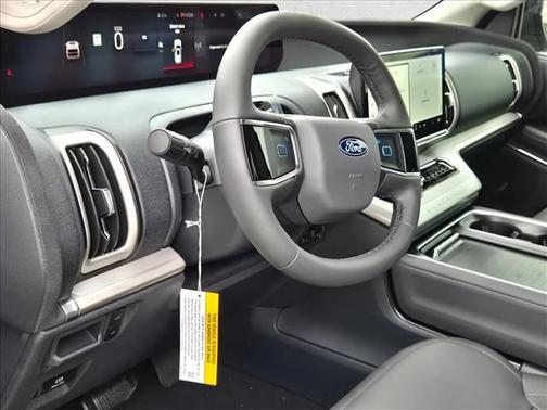 2026 Ford Expedition Max Active 4x2