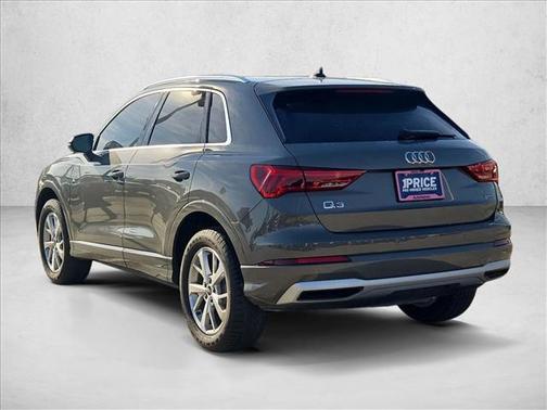 2023 Audi Q3 Premium 40 TFSI quattro Tiptronic