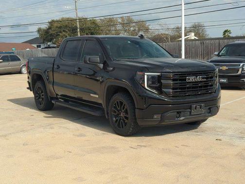 2022 GMC Sierra 1500 Elevation