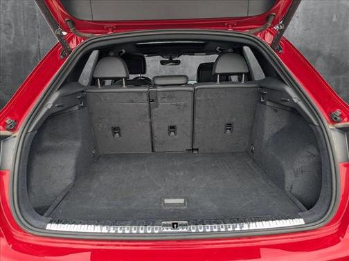 2024 Audi Q3 Premium 45 TFSI S line quattro Tiptronic