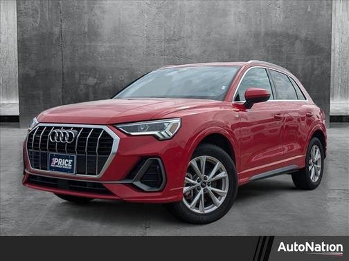 2024 Audi Q3 Premium 45 TFSI S line quattro Tiptronic
