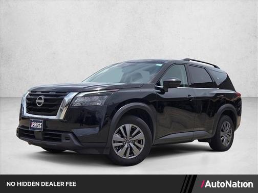 Super Black 2025 Nissan Pathfinder SV 4WD