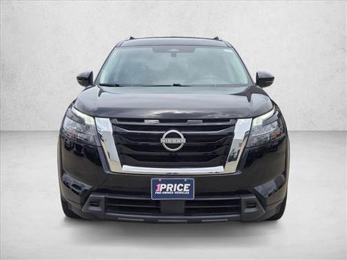 Super Black 2025 Nissan Pathfinder SV 4WD