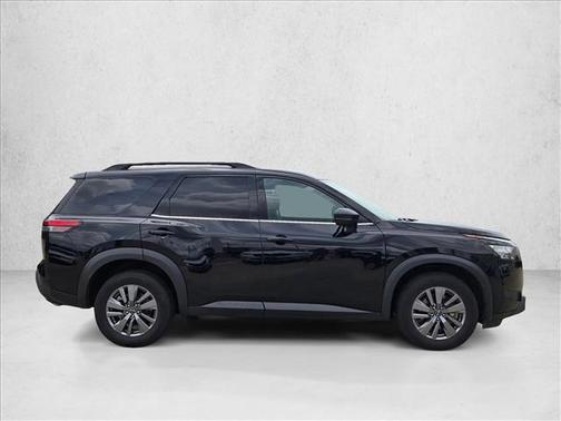 Super Black 2025 Nissan Pathfinder SV 4WD