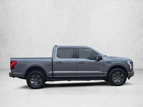 2024 Ford F-150 Lightning LARIAT