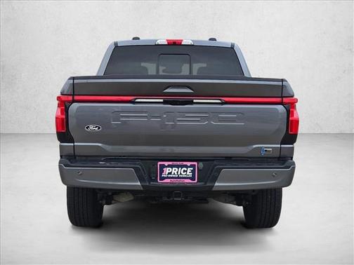 2024 Ford F-150 Lightning LARIAT