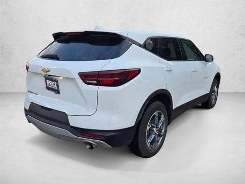 Summit White 2025 Chevrolet Blazer 2LT