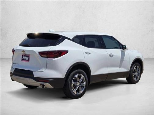 Summit White 2025 Chevrolet Blazer 2LT